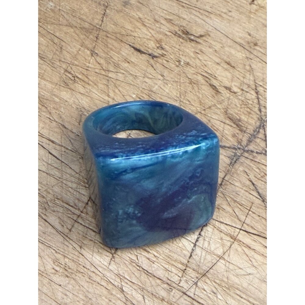 Square Blue Resin size 8 Statement Ring In Gift Box